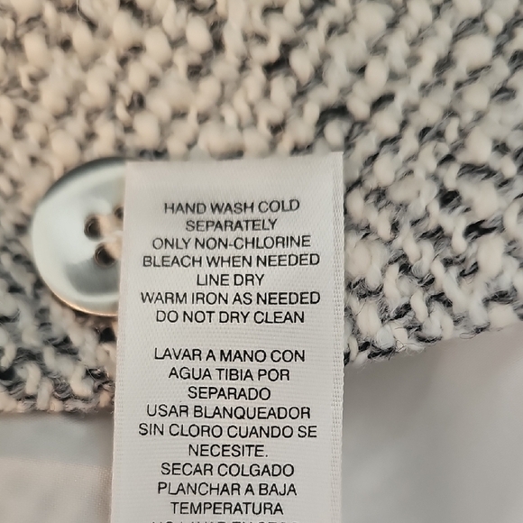 White House Black Market Ice Princess Topper in Grey - Picture 7 of 7